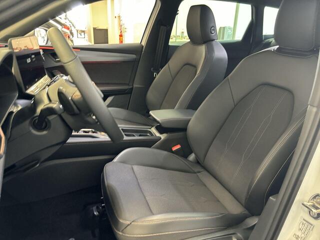 Cupra Leon Sportstourer 1.5 Tsi 204pk DSG e-Hybrid Business · Camera · Apple/Android Car Play · Elek. Trekhaak · Elek. Achterklep · 18'' Inch · Garantie t/m 20-05-2028 of 90.000km