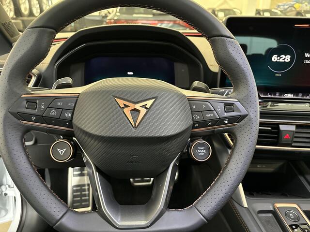 Cupra Leon Sportstourer 1.5 Tsi 204pk DSG e-Hybrid Business · Camera · Apple/Android Car Play · Elek. Trekhaak · Elek. Achterklep · 18'' Inch · Garantie t/m 20-05-2028 of 90.000km