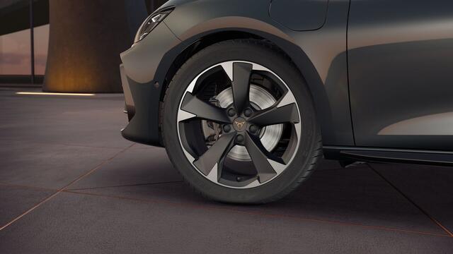 Cupra Leon Sportstourer 1.5 TSI e-Hybrid 204 6DSG Business | Achteruitrijcamera | Digitaal instrumentenpaneel (Virtual Cockpit) | Draadloze Apple CarPlay(TM), Android Auto(TM)