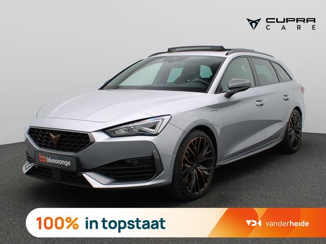 Cupra Leon Sportstourer 1.4 e-Hybrid VZ Performance 245PK DSG Black Edition, Pano-Schuifdak, Adaptieve Cruise Controle, Trekhaak, Side Assist, Achteruitrijcamera, Navi, Keyless, Stoel-Stuurverwarming, 19" LM Copper Velgen