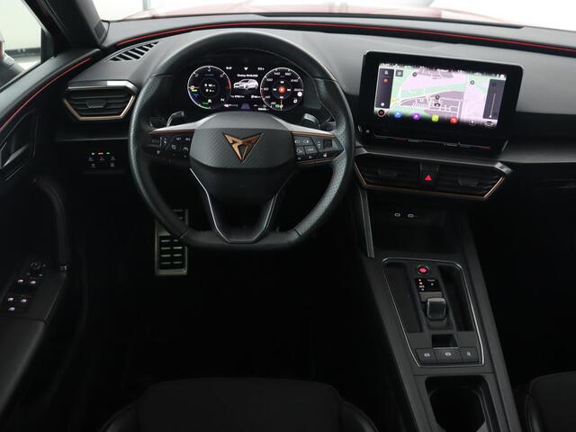 Cupra Leon Sportstourer 1.4 TSI eHybrid PHEV FR | Trekhaak | 1e Eigenaar | LED | Camera | Stoelverwarming | Apple Carplay |