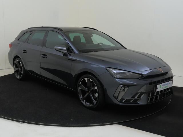 Cupra Leon Sportstourer 1.5 TSI e-Hybrid Business | Parkeerasisstent | Keyless | Stoel- en stuurwielverwarming | Achteruitrijcamera | Navigatie | 3-zone airco | Dodehoek detectie |