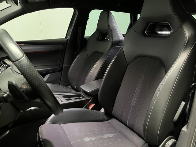 Cupra Leon Sportstourer 1.4 e-Hybrid VZ Performance / AUTOMAAT/ 245 PK/ PARK. SENSOREN/ LED/ KEYLESS/ CRUISE/ FULL LINK/ STOEL-STUURVERWARM./ NAVI/ CLIMA/ DAB/ 19" LMV