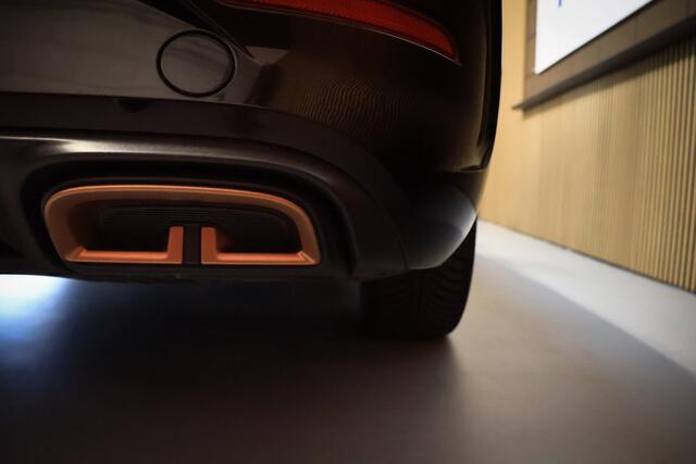 Cupra Leon Sportstourer 1.4 e-Hybrid Business LED/Keyless/Camera/Virtual Cockpit/DCC/ACC/18"