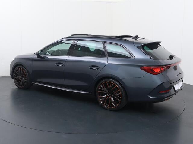 Cupra Leon Sportstourer 1.4 e-Hybrid VZ Performance | 245 PK | SoH 91% | Panoramadak | Elek. achterklep | Adaptive cruise control |