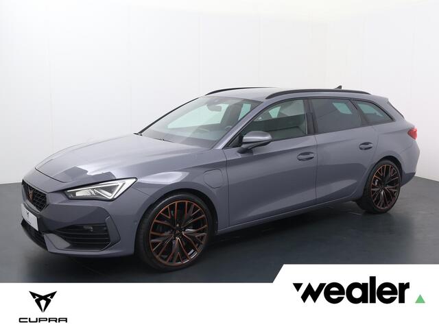 Cupra Leon Sportstourer 1.4 e-Hybrid 245 PK | SoH 91% | Virtual Cockpit | Navigatie | Achteruitrijcamera | Adaptive cruise Controle | Stoelverwarming | Stuurwielverwarming |
