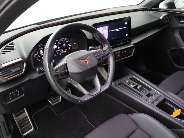 Cupra Leon Sportstourer 1.4 e-Hybrid 245 PK | SoH 91% | Virtual Cockpit | Navigatie | Achteruitrijcamera | Adaptive cruise Controle | Stoelverwarming | Stuurwielverwarming |