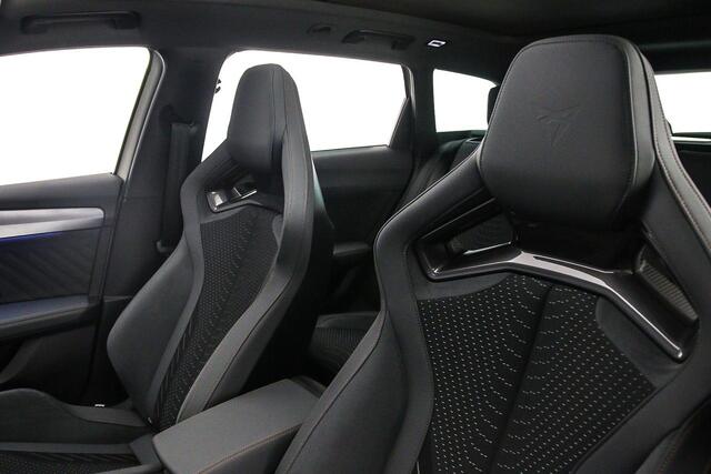 Cupra Leon Sportstourer VZ Extreme 1.5 TSI e-Hybrid 272pk DSG Automaat Panoramadak, Adaptive cruise control, Sennheiser audio, Achteruitrijcamera, Elektrische achterklep