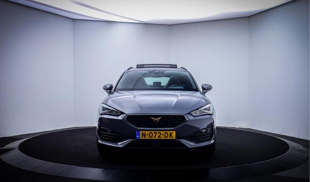 Cupra Leon Sportstourer 1.4e-Hybrid VZ Performance PANO | FULL LED | ACC | CAMERA | CARPLAY | STUUR+STOELVERW | LMV 19'' | BLINDSPOT | PDC V+A