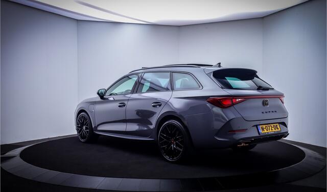 Cupra Leon Sportstourer 1.4e-Hybrid VZ Performance PANO | FULL LED | ACC | CAMERA | CARPLAY | STUUR+STOELVERW | LMV 19'' | BLINDSPOT | PDC V+A