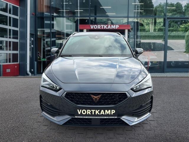 Cupra Leon Sportstourer 1.4 TSI DSG E-HYBRID TREKHAAK/NAVI/CARPLAY/ACC/PDC/STOELVERW