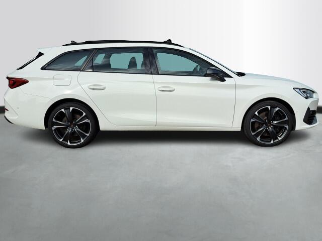 Cupra Leon Sportstourer 1.4 TSI eHybrid 245pk VZ Performance / Panoramadak / Memory / Adaptive Cruise / Wordt Verwacht