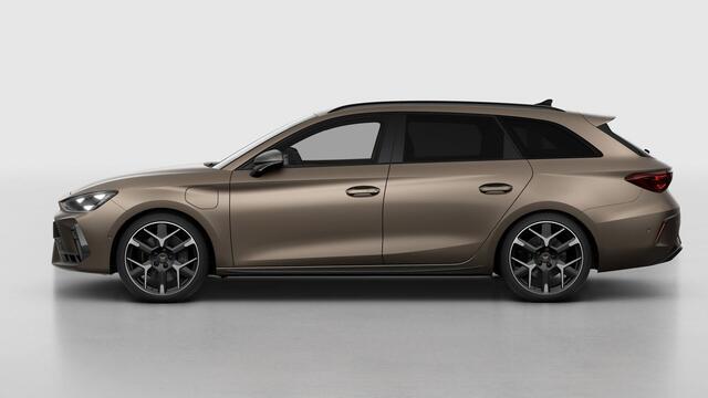 Cupra Leon Sportstourer 1.5 TSI e-Hybrid 272 6DSG VZ Performance | Achteruitrijcamera | Digitaal instrumentenpaneel (Virtual Cockpit) | Draadloze Apple CarPlay(TM), Android Auto(TM)