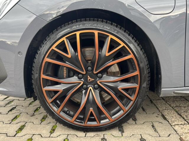 Cupra Leon Sportstourer 1.4 TSI DSG E-HYBRID VZ CARPLAY/ACC/NAVI/CAMERA/TREKHAAK/ELEK.ACHTERKLEP