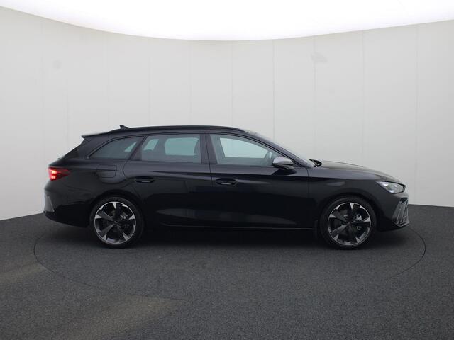 Cupra Leon Sportstourer 1.5 TSIe-Hybrid 150kW/204PK DSG · Apple/Android Car Play · Camera + Parkeersensoren · LED · Garantie tot 10-07-2028 of 90000km.