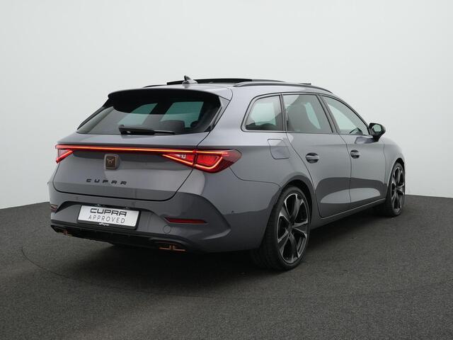 Cupra Leon Sportstourer 1.4 e-Hybrid 245 pk DSG VZ CUP | Panoramadak | Adaptief onderstel | Stuur-/stoelverwarming | Achteruitrijcamera