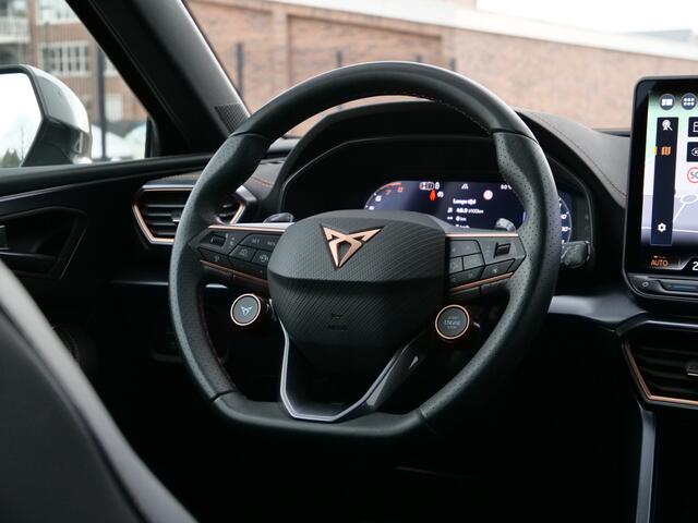 Cupra Leon Sportstourer 1.5 TSI e-Hybrid Business 204 Pk DSG-6 Automaat Navigatie / Camera / DAB / Apple Carplay / Stoelverwarming