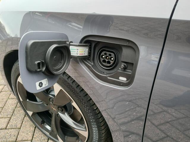 Cupra Leon Sportstourer 1.4 e-Hybrid + 19 inch + Graphene Grey!!