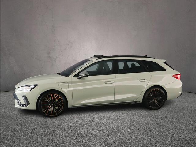 Cupra Leon Sportstourer VZ Performance 1.5 TSI eHybrid 272pk DSG Automaat Panoramadak, LED matrix koplampen, Sennheiser audio, Adaptive cruise control, Lederen bekleding