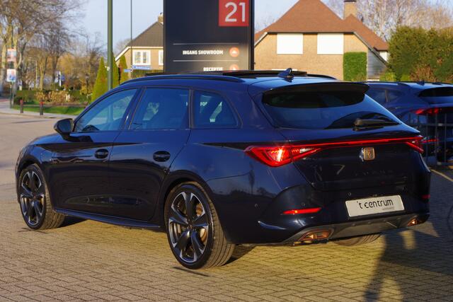 Cupra Leon Sportstourer 1.4 e-Hybrid VZ 245 PK Performance PHEV, Leder, Panoramadak, Stuur-Startknop, Camera, Memory