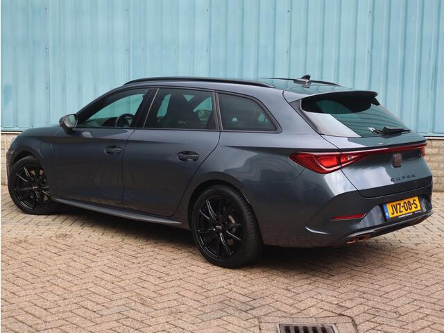 Cupra Leon Sportstourer VZ Adrenaline 1.4 e-Hybrid PHEV 245pk | NAVI | CUPRA KNOP | CAMERA | STOEL + STUUR VERW. | LED |