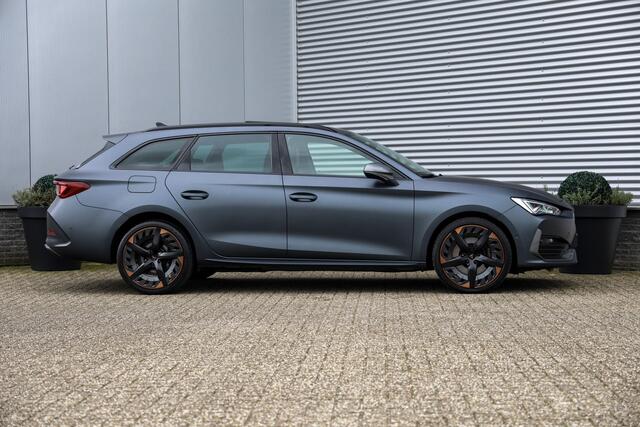 Cupra Leon Sportstourer 1.4 e-Hybrid VZ Copper Edition 245PK Pano|Memory|Mat|Stuurvw