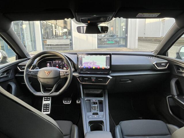 Cupra Leon Sportstourer 1.4 e-Hybrid VZ Adrenaline | 245pk/Navi/Clima/Adapt.Cruise/Camera/Sfeerverlichting/Apple CarPlay-Android Auto/Stuur+Stoelverwarming