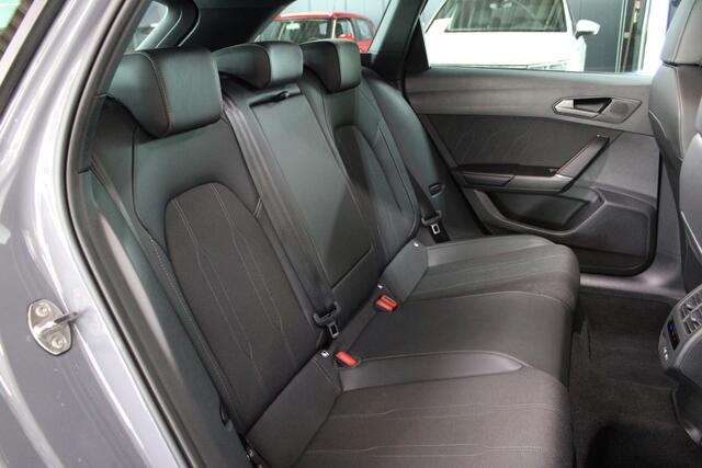 Cupra Leon Sportstourer 1.5 TSI e-Hybrid Business PHEV / Stoel + Stuurverwarming / Elektr. Klep / 18" LMV / Camera / Navi /