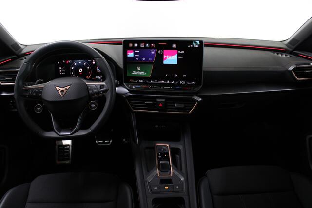 Cupra Leon Sportstourer 1.5 TSI e-Hybrid Business PHEV / Stoel + Stuurverwarming / Elektr. Klep / 18" LMV / Camera / Navi /