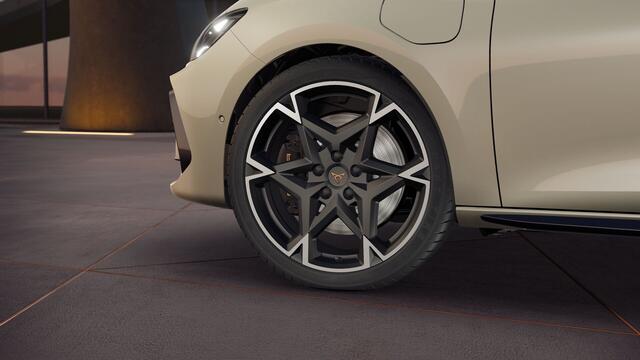 Cupra Leon Sportstourer 1.5 TSI e-Hybrid 272 6DSG VZ Performance | Achteruitrijcamera | Digitaal instrumentenpaneel (Virtual Cockpit) | Draadloze Apple CarPlay(TM), Android Auto(TM)