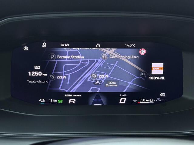 Cupra Leon Sportstourer 1.5 TSI e-Hybrid VZ Extreme | 272 PK | Panoramadak | Sennheiser audio | Matrix LED koplampen | Navigatiesysteem | Adaptive cruise control |