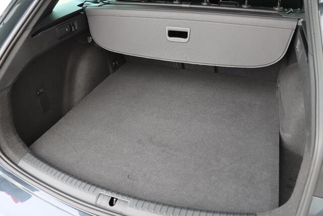 Cupra Leon Sportstourer 1.4 eHybrid 204pk DSG6 | Stoel- en Stuurverwarming | Trekhaak | Adaptive