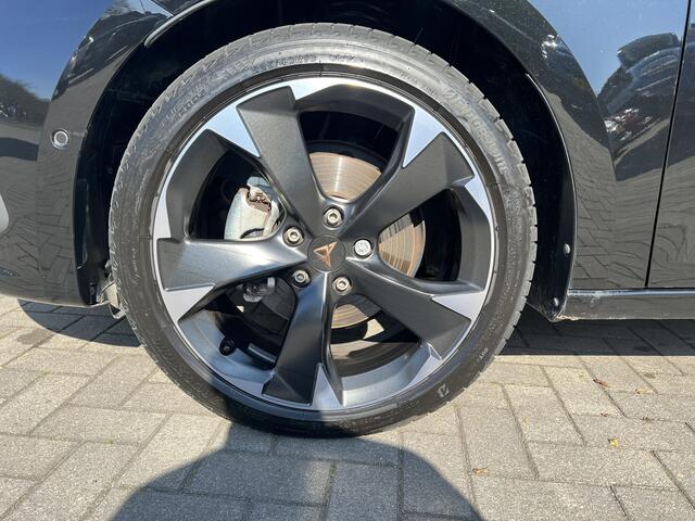 Cupra Leon Sportstourer 1.5 eTSI Business Edition Plus Schuif/Kantel dak 1