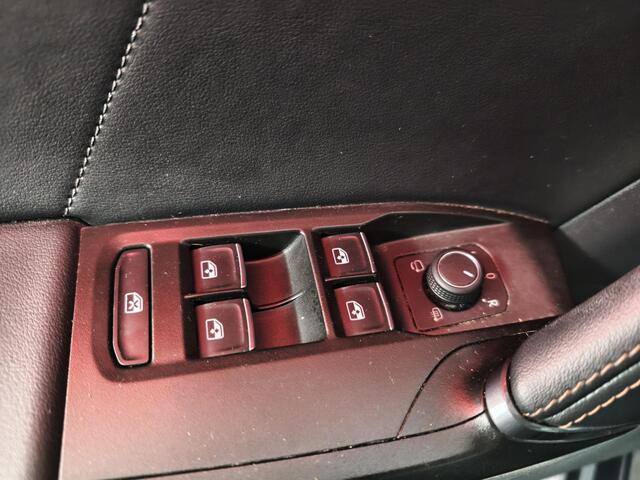 Cupra Leon Sportstourer 1.4 e-Hybrid Business | Panorama dak | Carplay/Android | Full Map Navigatie |