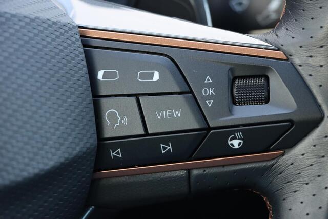 Cupra Leon Sportstourer 1.4 eHybrid Performance 204pk DSG6 | Stoel- en Stuurverwarming | Adaptive | Carplay