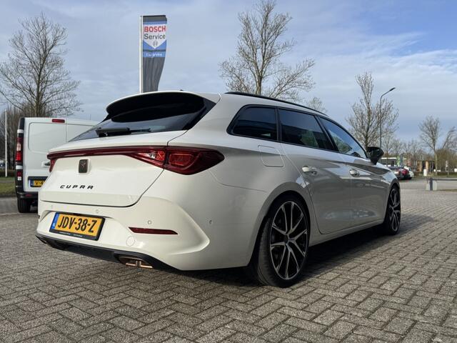 Cupra Leon Sportstourer 1.4 e-Hybrid 245 VZ | Elektrische Trekhaak | Camera | Keyless