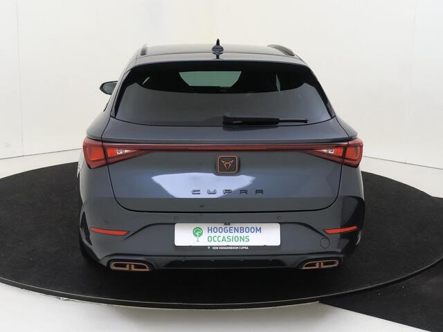 Cupra Leon Sportstourer 1.4 e-Hybrid Business | SoH 100% | Adaptieve demping | Stoel- en stuurwielverwarming | Achteruitrijcamera | Parkeerassistent | Keyless | 3-zone airco | Navigatie |