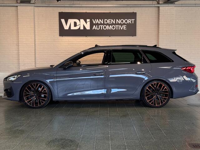 Cupra Leon Sportstourer 1.4 eHybrid 245pk VZ Copper Ed Pano Camera Memory 19''