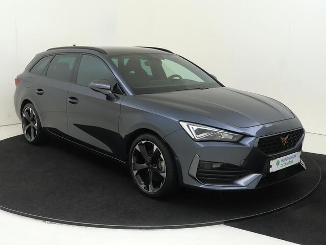 Cupra Leon Sportstourer 1.4 e-Hybrid Business | SoH 100% | Keyless | Adaptieve demping | Parkeerassistent | Navigatie | Achteruitrijcamera | Stoel- en stuurwielverwarming | CarPlay |
