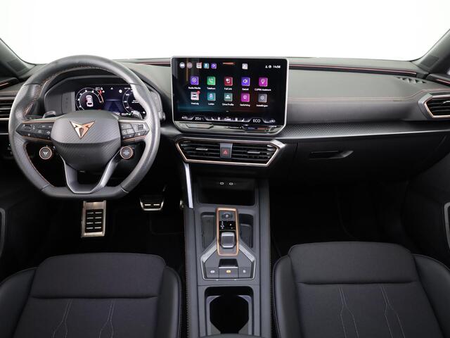 Cupra Leon Sportstourer 1.5 TSI e-Hybrid Business 204PK | Panoramadak | Sennheiser | 19 Inch | Achteruitrijcamera |