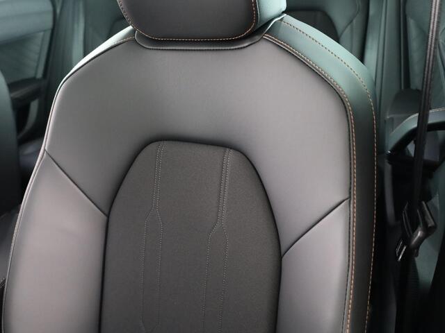 Cupra Leon Sportstourer 1.5 TSI e-Hybrid Business 204PK | Panoramadak | Sennheiser | 19 Inch | Achteruitrijcamera |