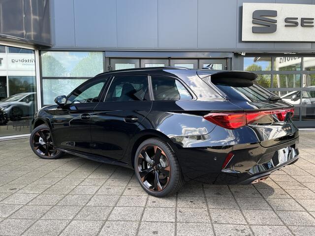 Cupra Leon Sportstourer 1.5 TSI e-Hybrid Business Panoramadak - Sennheiser - Dodehoeksensor