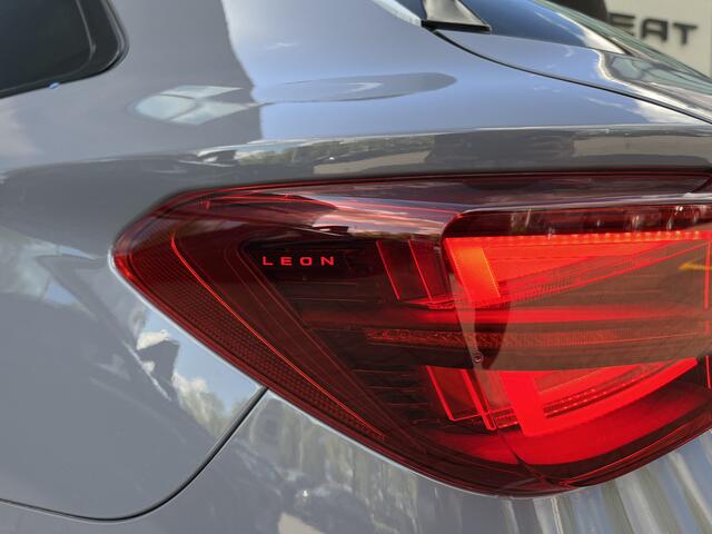 Cupra Leon Sportstourer 1.5 TSI e-Hybrid VZ Performance Wegklapbare trekhaak - Sennheiser - Dodehoeksensor