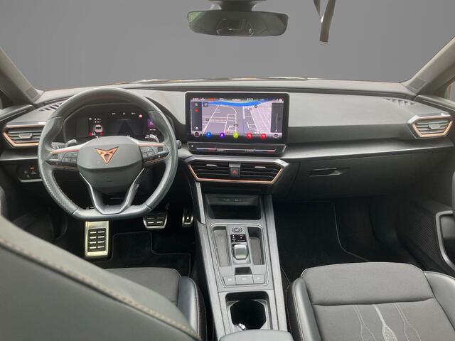 Cupra Leon Sportstourer 1.4e-Hybrid 180kW/245PK VZ DSG · Navigatie · Camera + Parkeersensoren · Leder/Stof