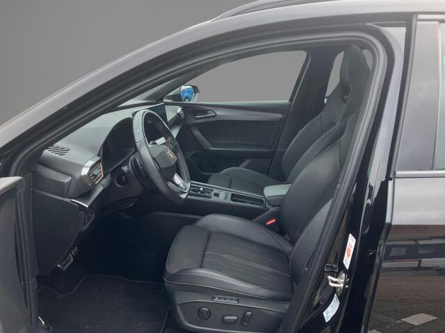 Cupra Leon Sportstourer 1.4e-Hybrid 180kW/245PK VZ DSG · Navigatie · Camera + Parkeersensoren · Leder/Stof