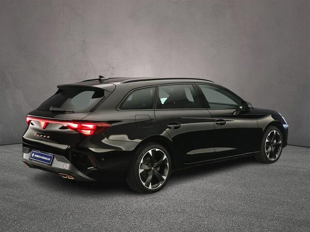 Cupra Leon Sportstourer Business 1.5 TSI eHybrid 204pk DSG Automaat Trekhaak, Adaptive cruise control, Elektrische achterklep, Achteruitrijcamera, Stuurwiel verwarmd