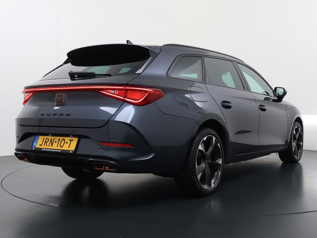 Cupra Leon Sportstourer 1.4 eTSI PHEV FR 33.000 KM | PHEV PLUG-IN HYBRIDE | PERFORMANCE STOELEN | STOEL- & STUURWIELVERWARMING | ELEKTRISCHE ACHTERKLEP | COMPLEET ONDERHOUDEN | UNIEKE KM-STAND | DIRECT RIJKLAAR & LEVERBAAR | INCL. 12 MND BOVAG GARANTIE
