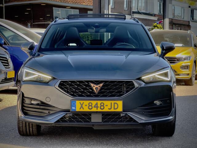 Cupra Leon Sportstourer 1.4 e-HYBRID VZ AUT6 PERFORMANCE SOH 94,3% PANODAK LEDER NAVI CAMERA DIGI-DASH APPLE-CARPLAY LED LMV PDC