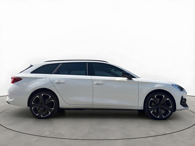 Cupra Leon Sportstourer 1.4 e-Hybrid 245PK VZ 19'' Sfeerverlichting