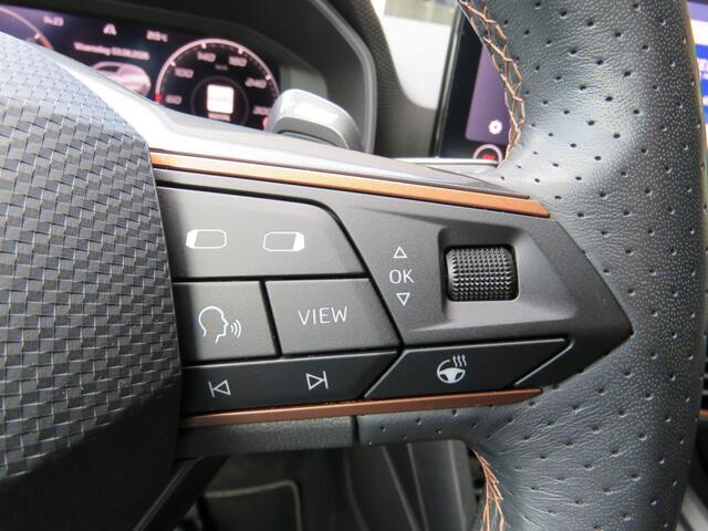 Cupra Leon Sportstourer 1.4 245pk eHybrid / Sportstoelen / Trekhaak / Elec.achterklep / Camera / Stoelenstuurwielverw. / BOVAG garantie